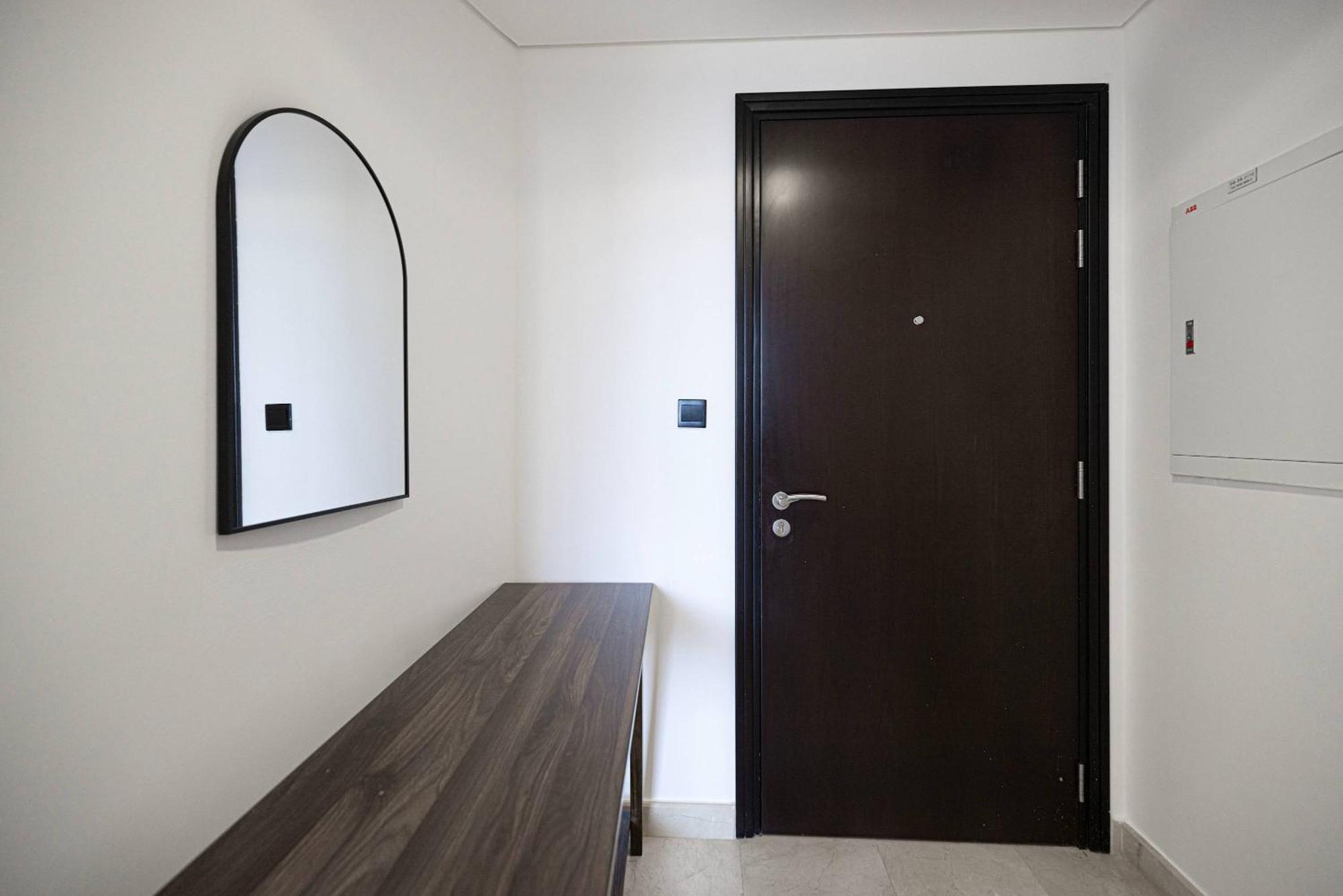 King Bed & Modern Comfort In Difc Downtown *